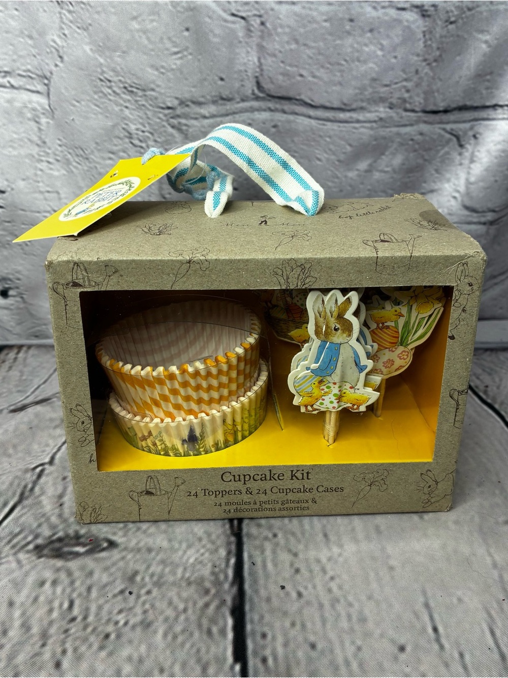 MERI MERI BEATRIX POTTER PETER RABBIT BAKING KIT 24 TOPPERS CUPCAKE LINERS NEW